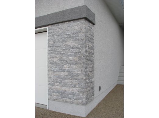 Light Travertine Wall Corners